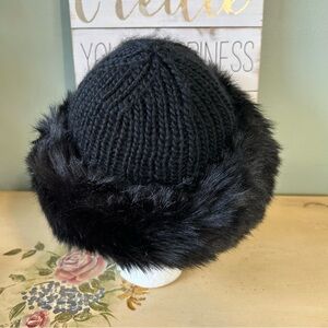Surell “Kate” Glamorous Black Knit Beanie with Faux Fur Cuff Hat